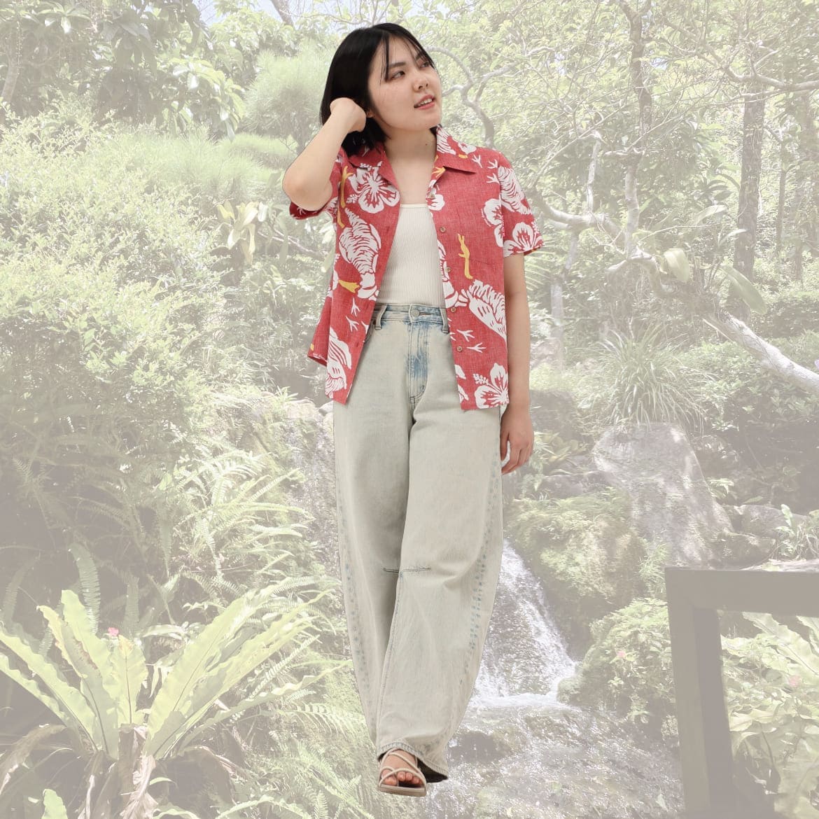 しっかり沖縄を感じる一着