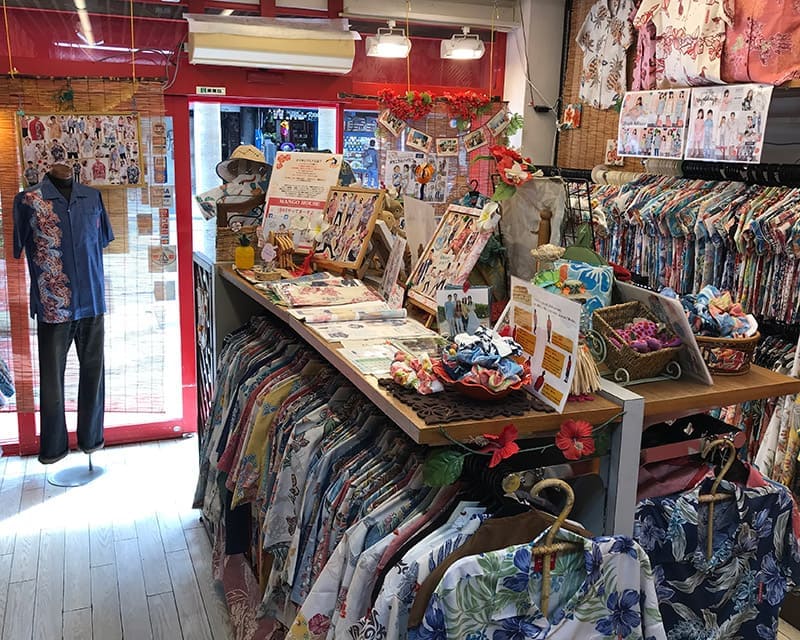 内観 国際通り1号店