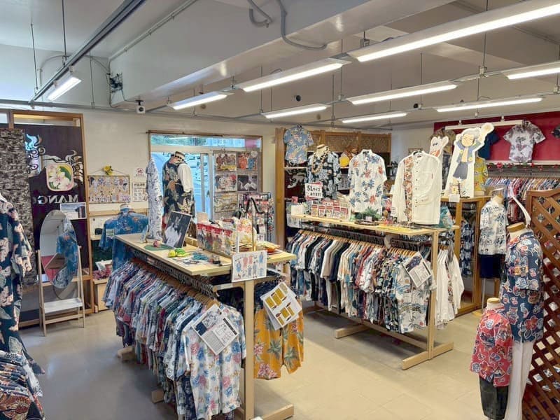 内観 ムーンビーチ前店