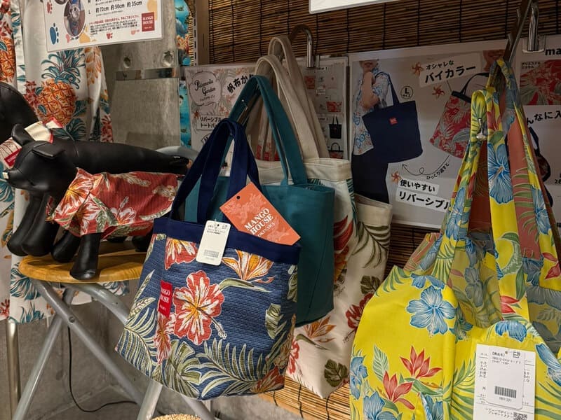 内観 小禄バイパス店