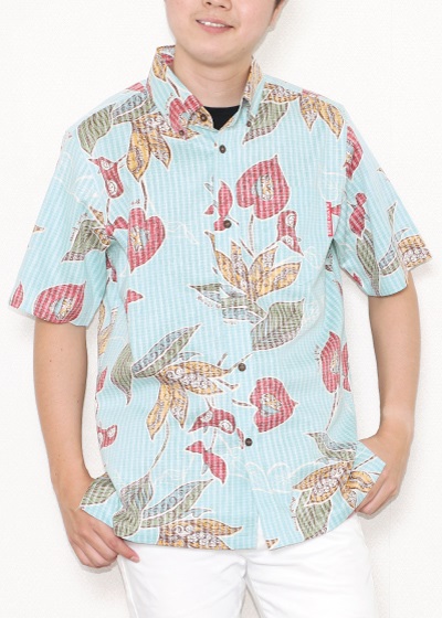 メンズスリム　アンティークなアロハシャツ　ターコイズブルー　前