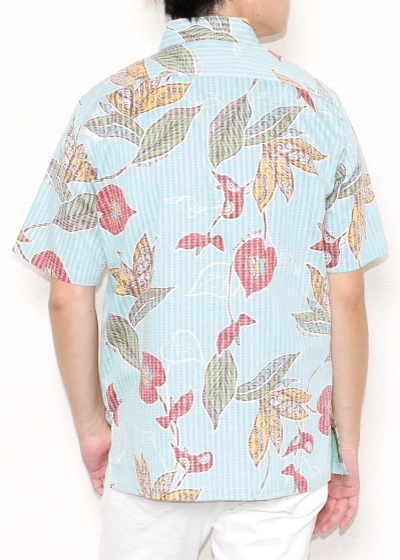 メンズスリム　アンティークなアロハシャツ　ターコイズブルー　後
