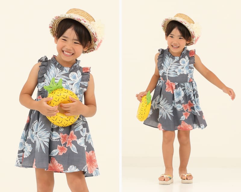 キッズ　フリルワンピース　ネイビー　ディテール