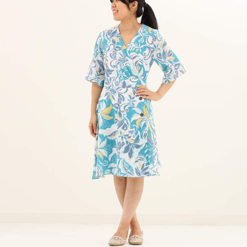 沖縄アロハシャツ　レディースワンピース　かりゆしウェア　ターコイズブルー