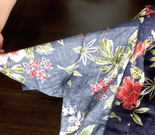 沖縄アロハシャツ　裏返し洗い　かりゆしウェア