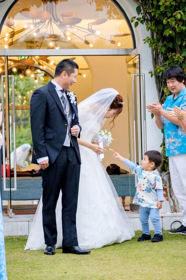 沖縄結婚式　キッズお手伝い　かりゆしウエディング