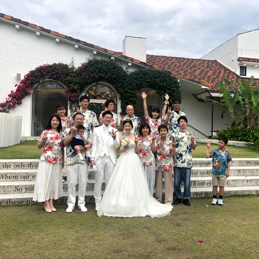 沖縄結婚式　小さな結婚式場　かりゆしウエディング