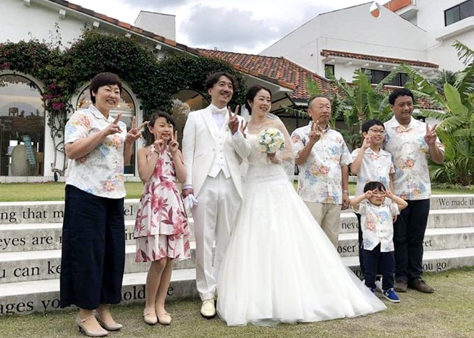 沖縄結婚式　アロハシャツ　かりゆしウェア　かりゆしウエディング