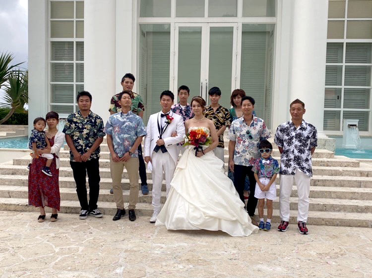 沖縄 結婚式 服装 親族