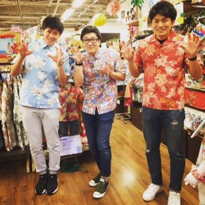 おしゃれかりゆしウェア