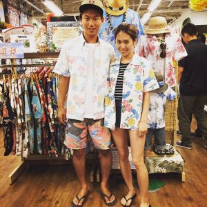 パイナップル柄アロハでおそろコーデ