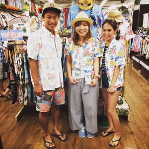パイナップル柄アロハでおそろコーデ
