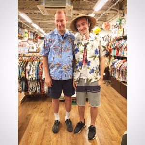 カナダのお客様もかりゆしウェア