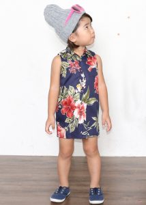 ボタニカルハイビーシャツワンピ_ネイビー