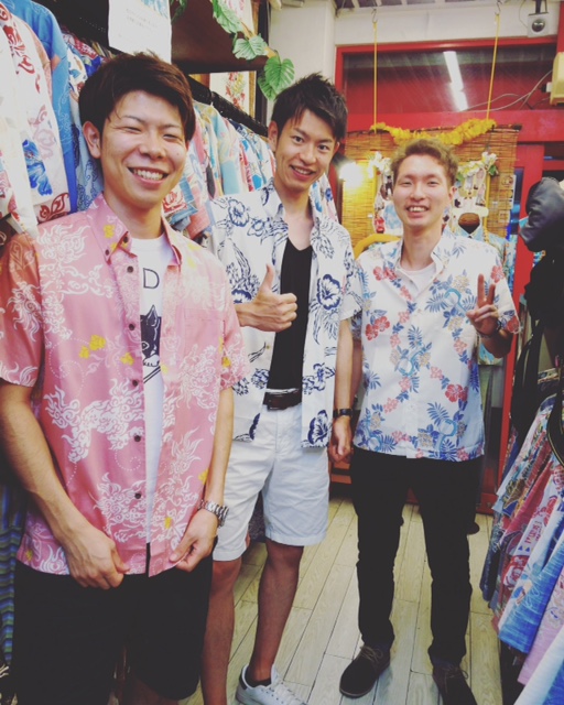 沖縄着いたらアロハから♪佐賀から仲良し３人組のお客様✦