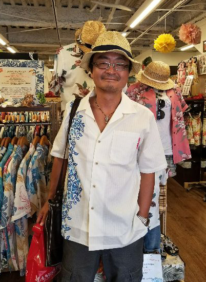 小麦肌にかりゆしウェアがお似合いです！！