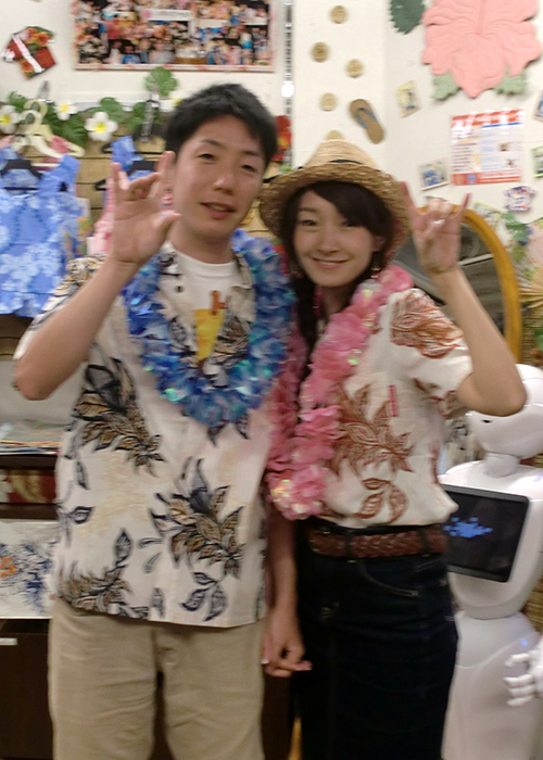 夫婦でおソロかりゆし♪＜本店　hachi＞