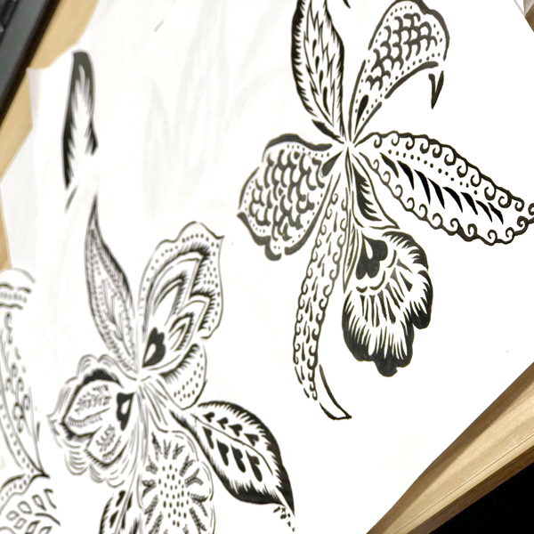 繊細に描いたデザイン