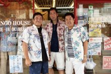 飲み歩き旅に沖縄アロハシャツ