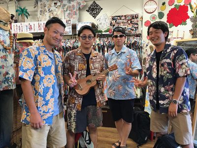 ウクレレ　衣装