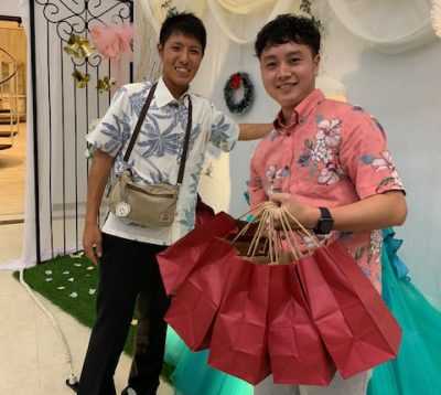 かりゆしで結婚式参加