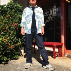 大人　アロハシャツ