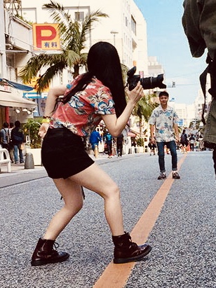 燃えるアロハシャツ