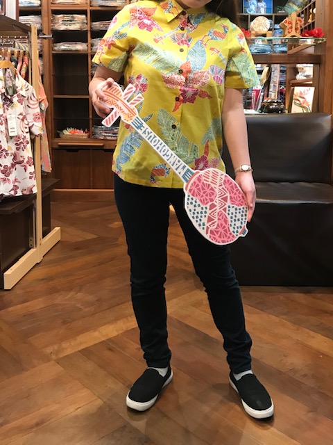 かりゆしウェア　レディース