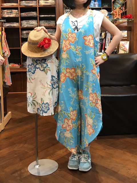 かりゆしウェア　レディース