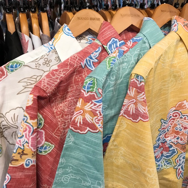 かりゆしウェア　マンゴハウス