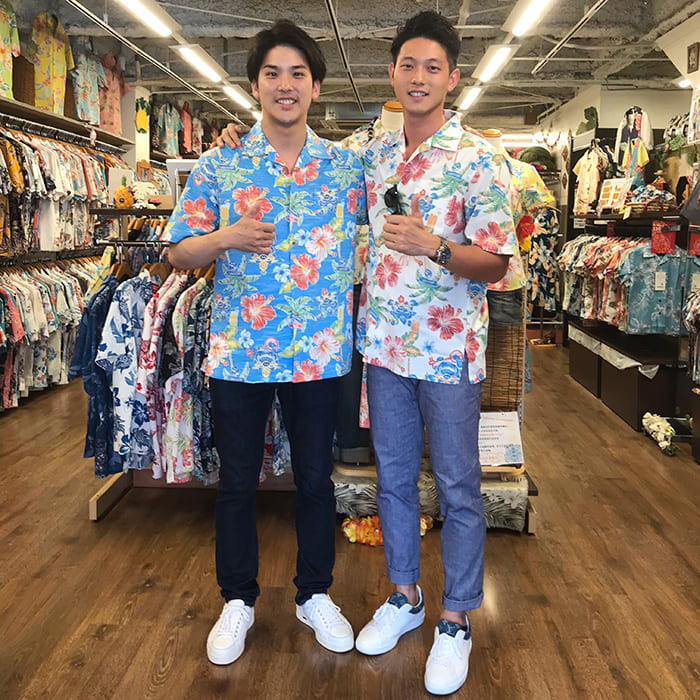 沖縄アロハ　お祭りにも　かりゆしウェア