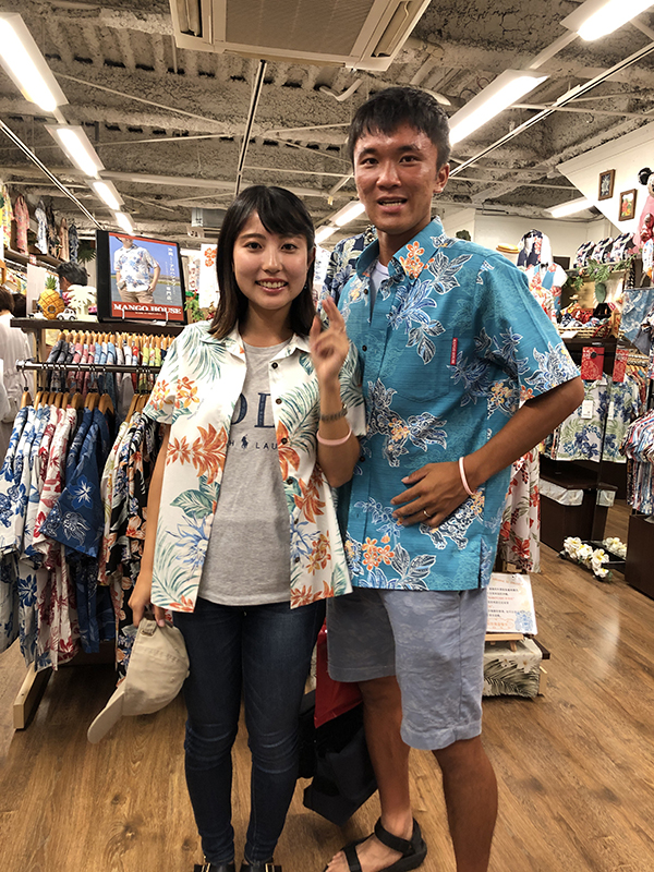 沖縄旅行の最終日を楽しむために沖縄アロハシャツをゲット！