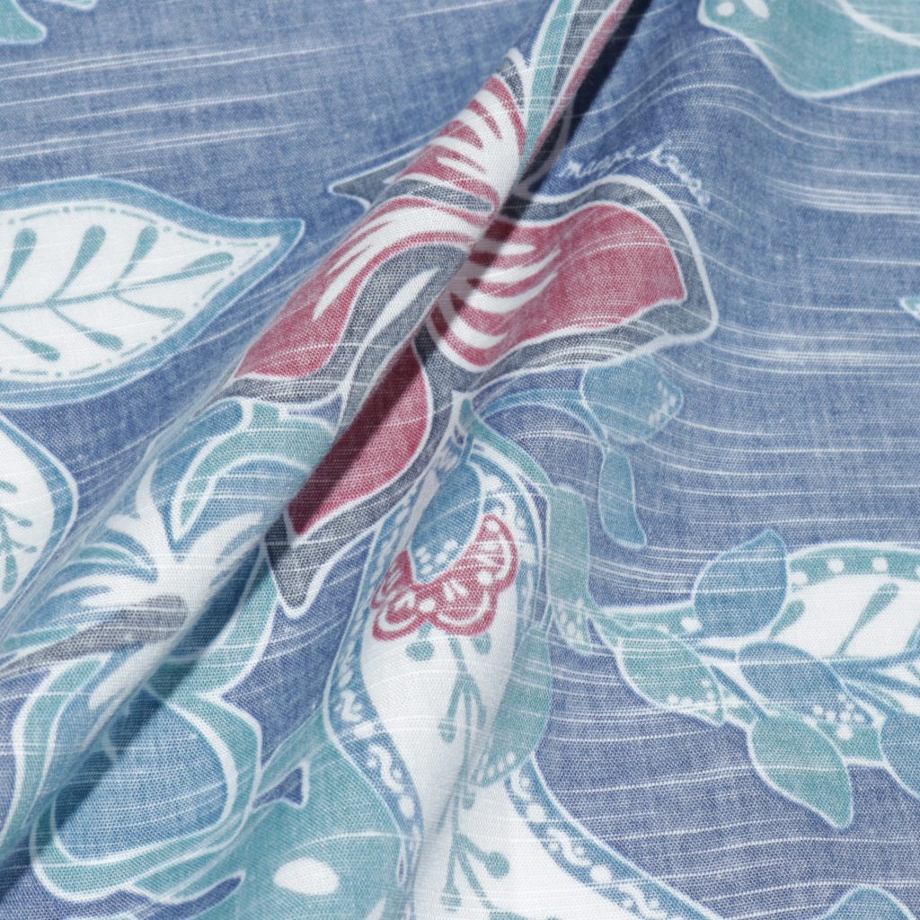 ボタニカルバティック生地感