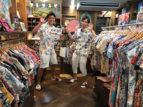 東京から同い年のお客様二人組!!かりゆしウェアを着て沖縄満喫(^0^)