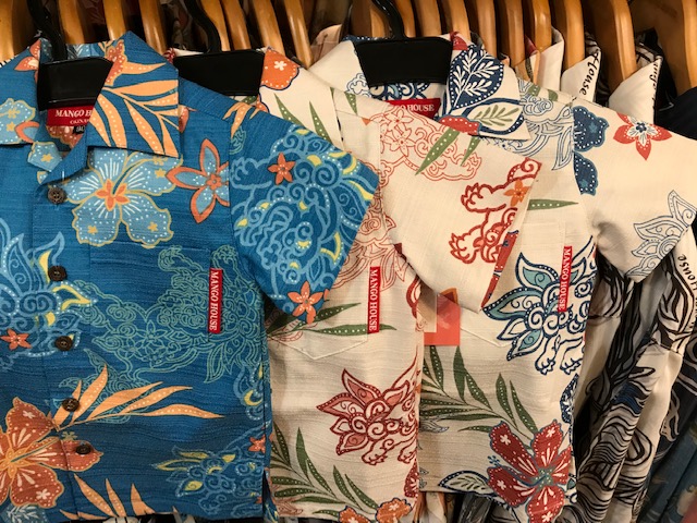 沖縄　かりゆしウェア