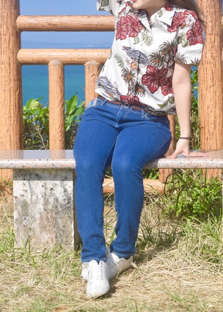 沖縄 アロハ かりゆしウェア