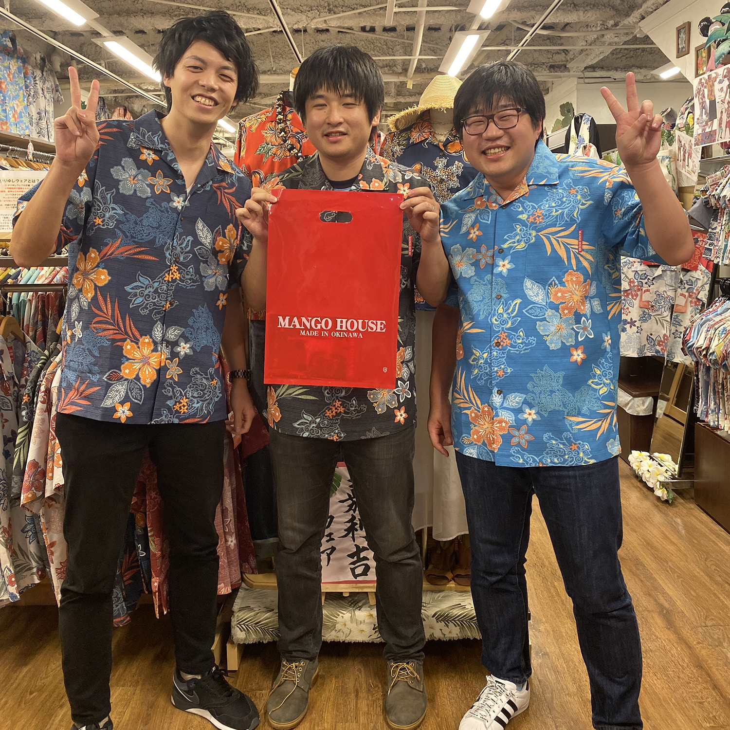 めんそーれー！沖縄思い出にかりゆしウェアをゲット！！