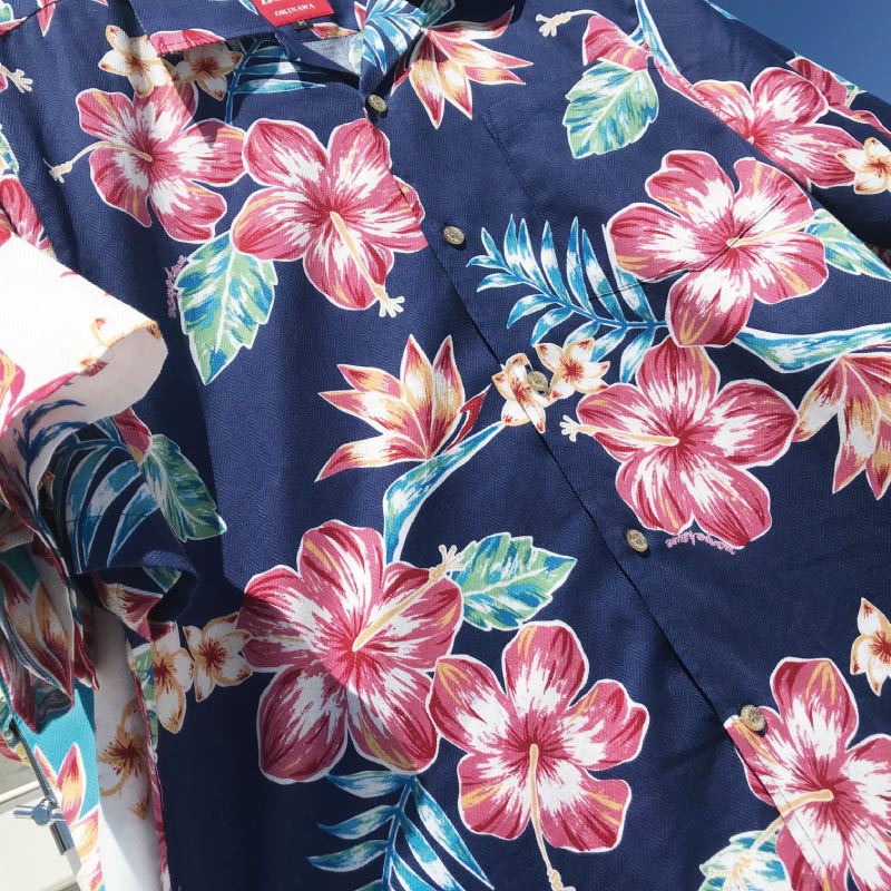 夏　トロピカル　沖縄　アロハシャツ