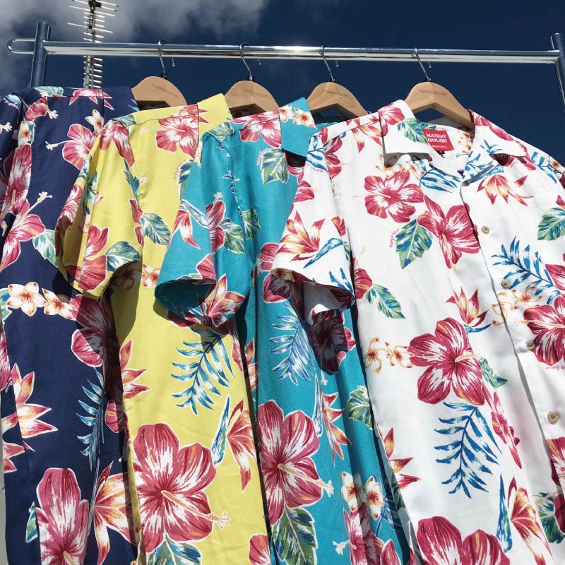 夏　トロピカル　沖縄　アロハシャツ