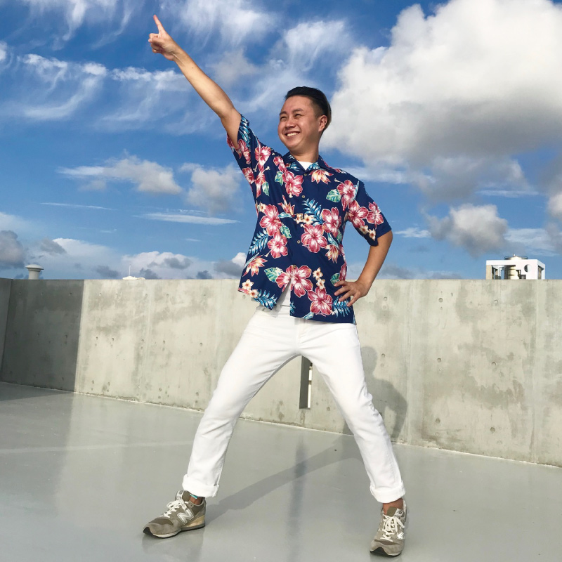 夏　トロピカル　沖縄　アロハシャツ