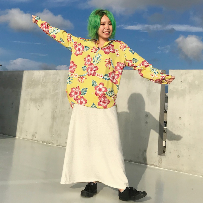 夏　トロピカル　沖縄　アロハシャツ