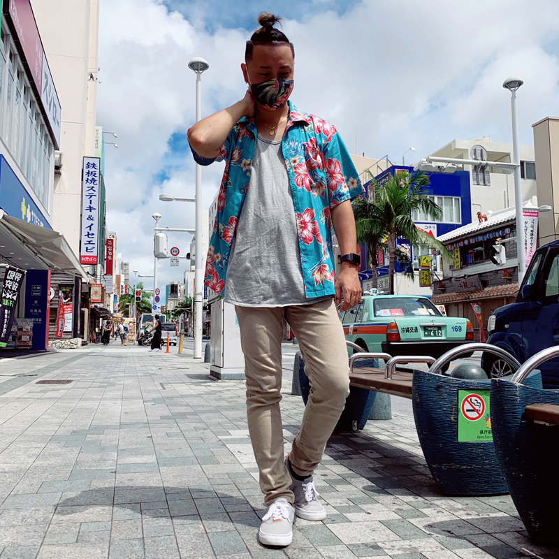 沖縄アロハシャツ