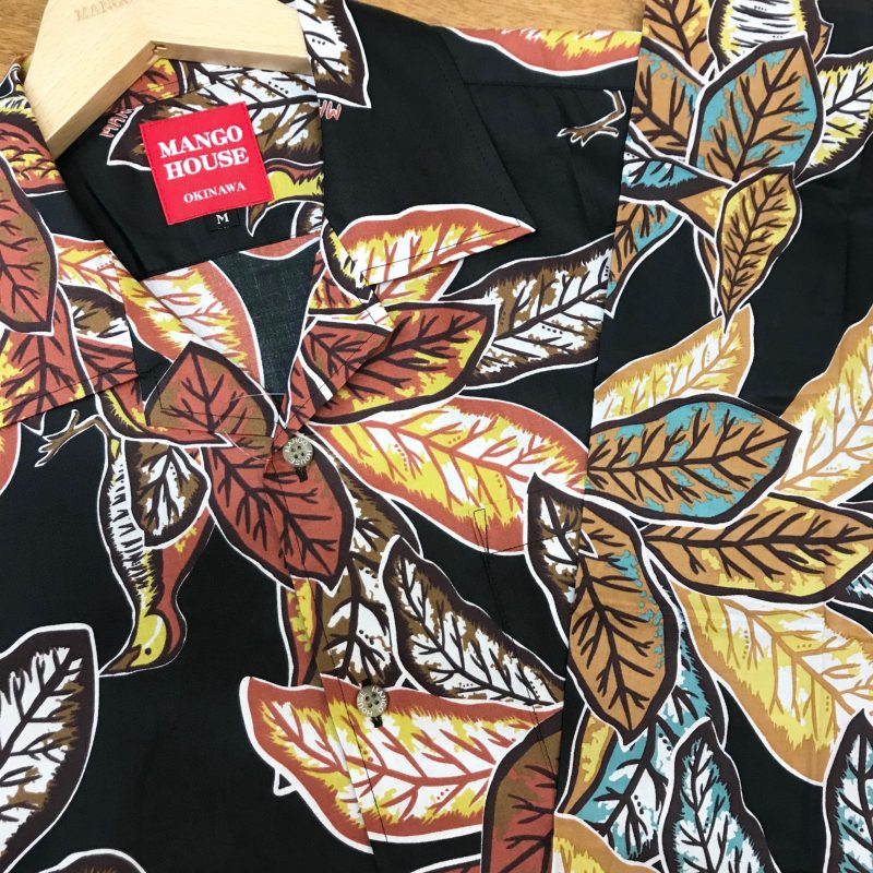 かりゆしウェア　沖縄　色