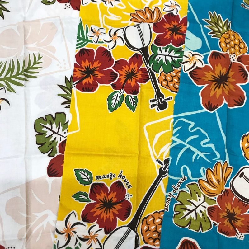 かりゆしウェア　沖縄　色