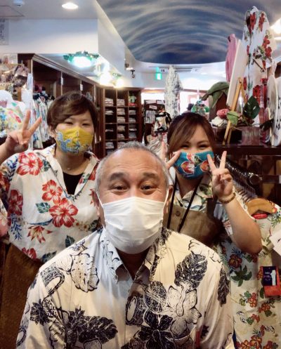 かりゆしウェア沖縄アロハ専門店マンゴハウス