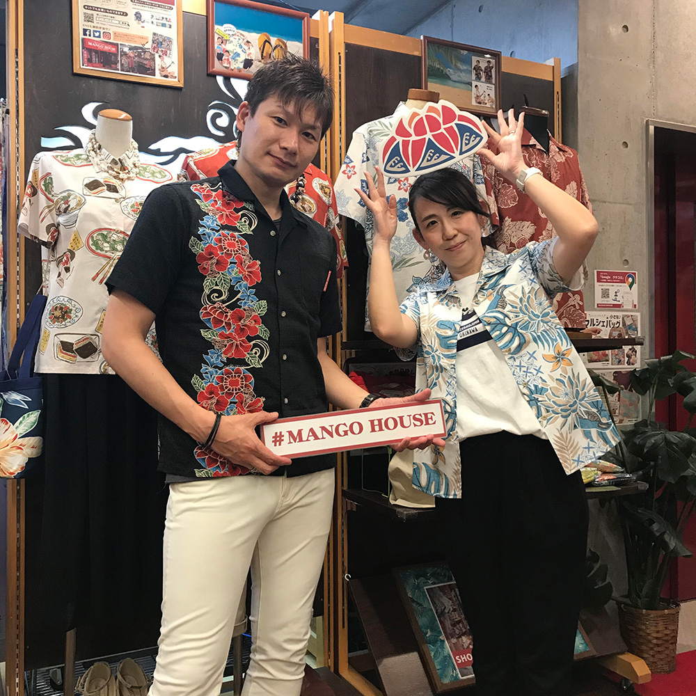 リピーターのお客様～♪やっぱりお二人笑顔が素敵なんです。