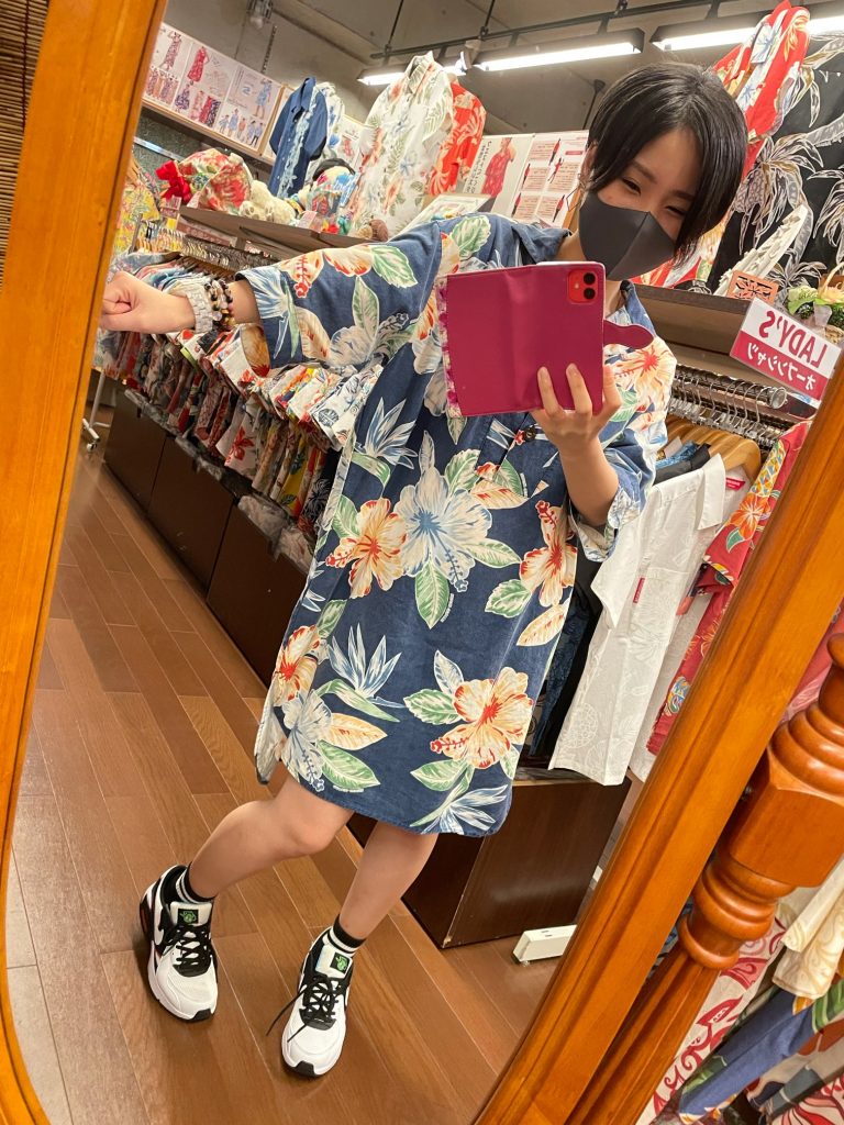 かりゆしウェア　夏　コーデ