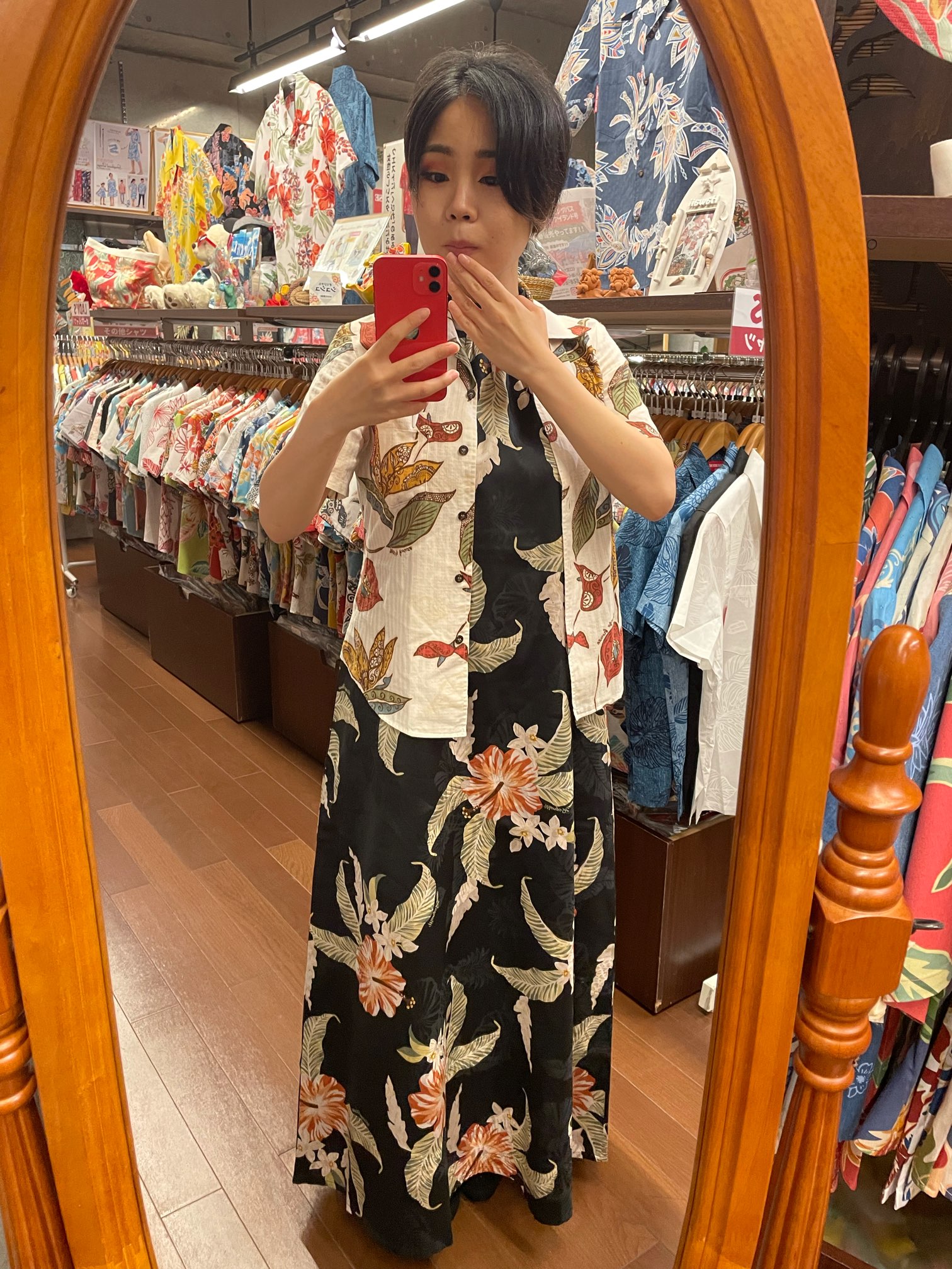 沖縄　かりゆし　ホルターネックワンピース