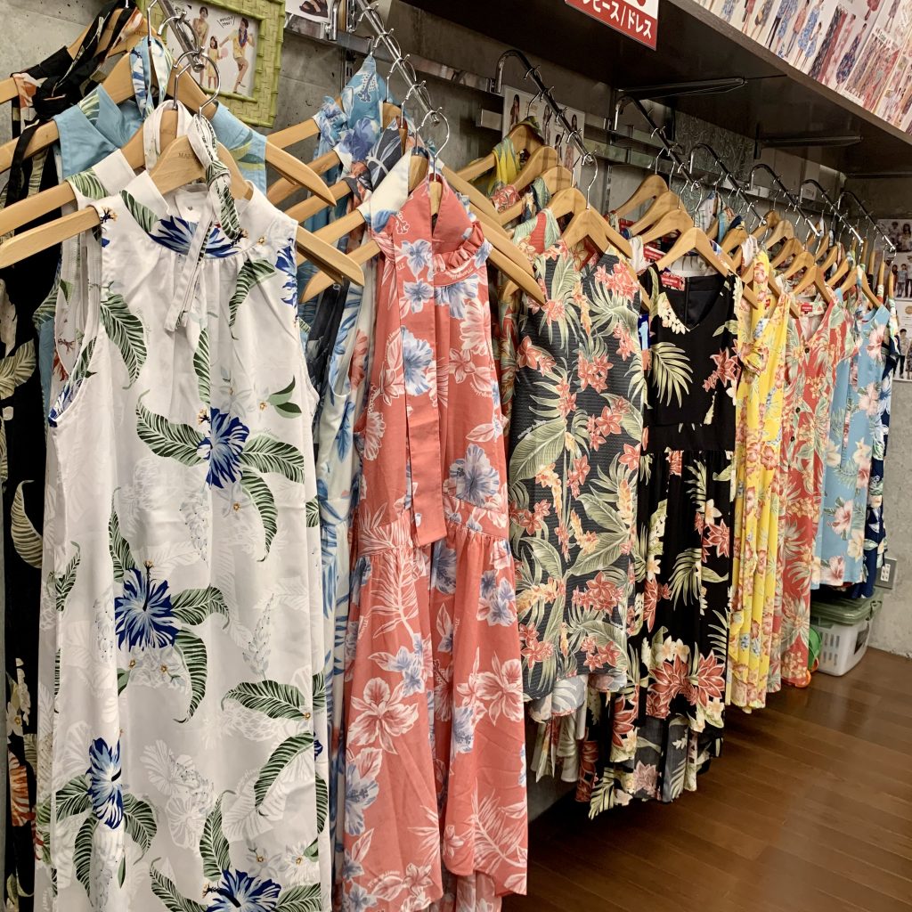 かりゆしウェアの日 かりゆしウェア 沖縄アロハシャツ