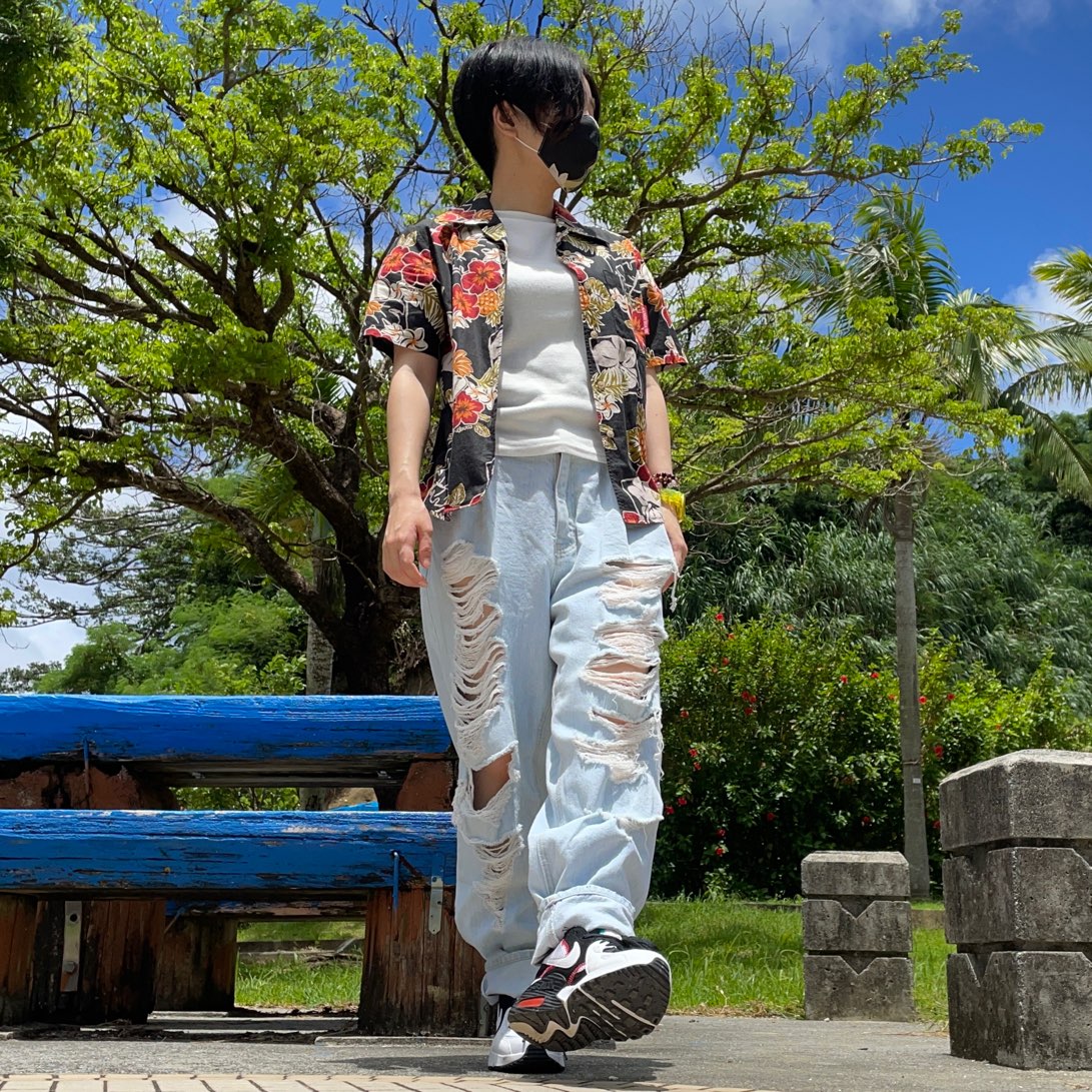 7月暑〜い夏にはかりゆしウェアで元気になろう〜♡レディーススタッフコーデ